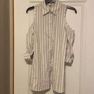 Cold shoulder shirt- White with black stripes